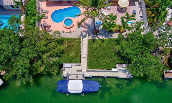 Coury House | P13 - 3 Bedroom Home with Private Pool