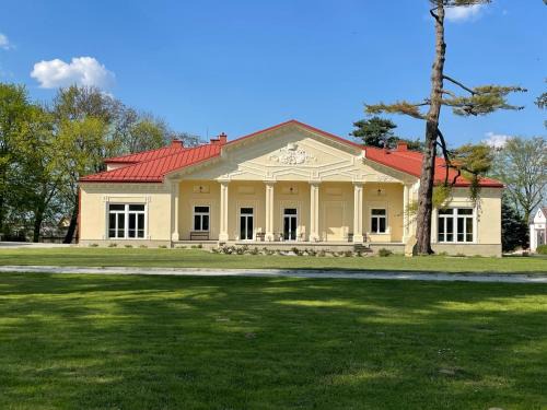 Zbylitowska Gora House | Pałac Zbylitowskich