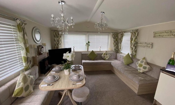 Ingoldmells House | Pack and go holidays