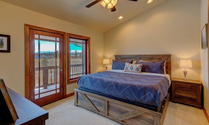 Pagosa Springs House | Pagosa Peak Mountain Views