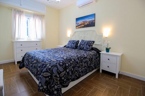 Carretera de Cadiz Apartment | Palacios 6, nuevo, playa, barrio tranquilo, todos los servicios, PA