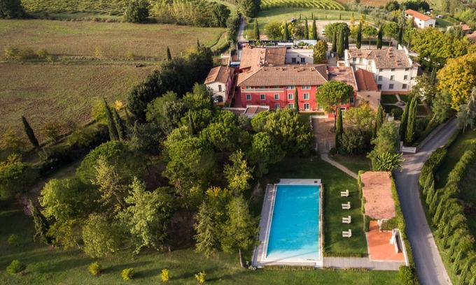 Rignano sull'Arno Apartment | Palagio 10 in chianti with Shared pool, Rignano sull'Arno, Italy