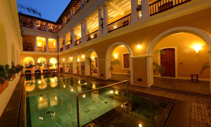 Kalapettai Hotel | Palais de Mahé - Cgh Earth