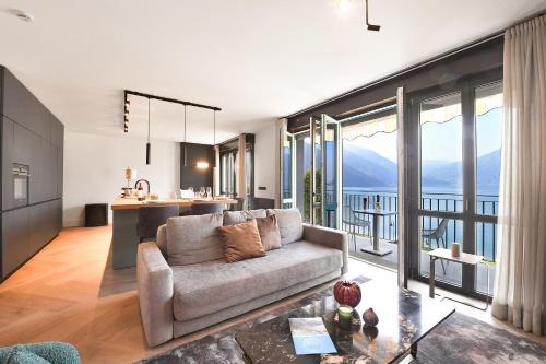 Porlezza Apartment | Palazzo Apartments - Porto Letizia