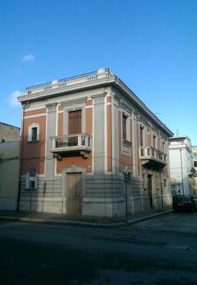 San Ferdinando di Puglia House | palazzo don Ruggiero