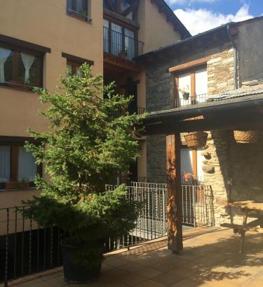 Anserall Apartment | Paller Cal Melsio