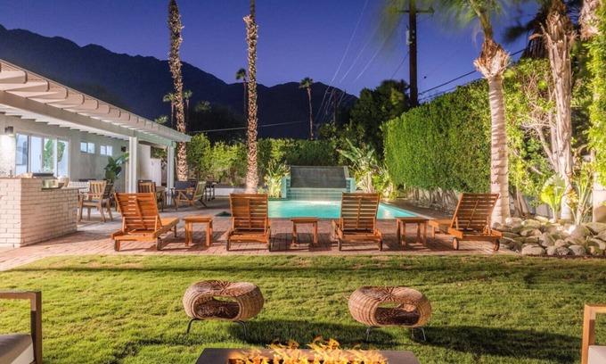 Racquet Club West House | Palm Springs Villa for 12, Pool, Casita, Game Room