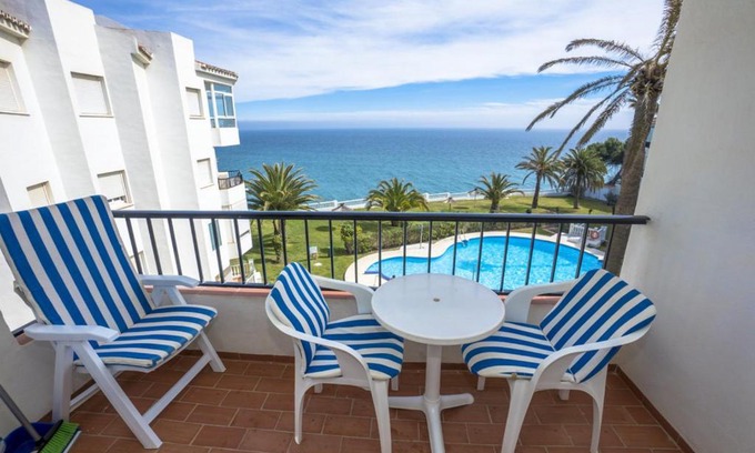 Nerja City Centre Apartment | PALMERAS 72 MENYBER