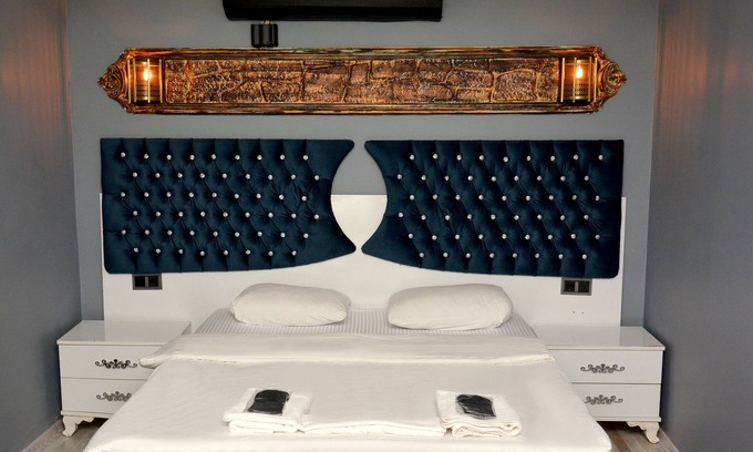 Bakırkoy Hotel | Palmiye Suit