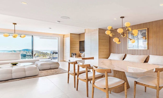 Ojen Apartment | Palo Alto 1 | Luxury Modern Views Terrace