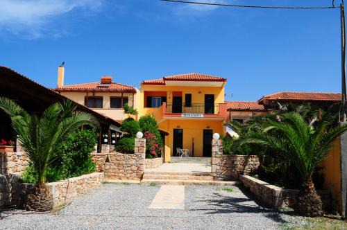 Mavrovouni Apartment | Panagiota Apartments