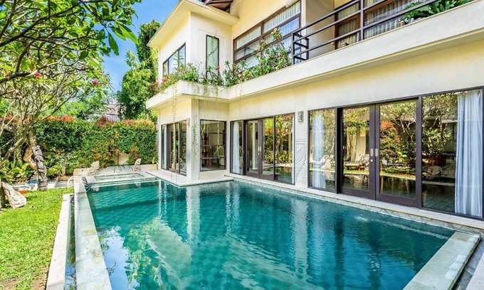 Sanur Kauh Villa | Panatai Villa - Four Bedroom Villa, Sleeps 9