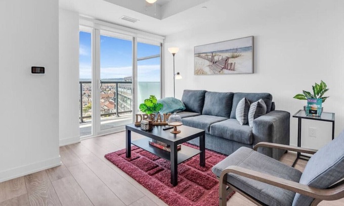 Burlington Condo | Panoramic Bliss & Urban Vista w/ Private Balcony