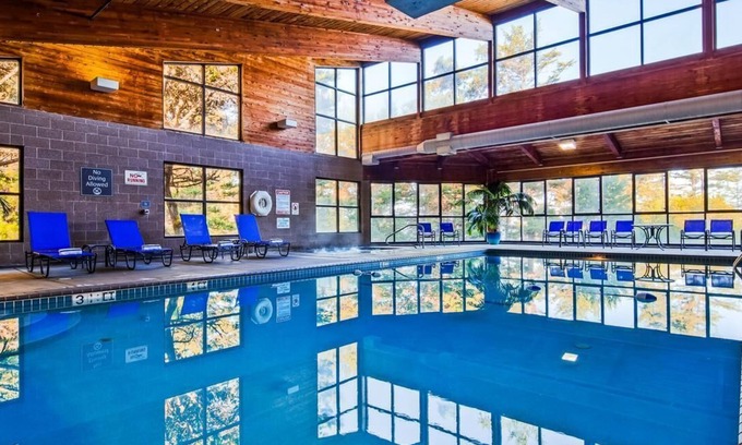 Newport Hotel | Panoramic Drive Along North Coast Highway 101 | Ocean View Accommodation