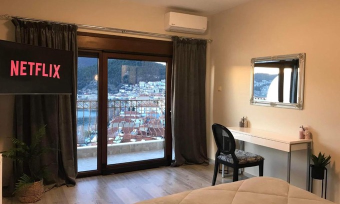 Kastoria Apartment | Panoramic suite