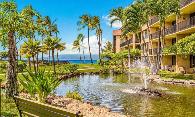 Honokowai Condo | Papakea H107 1 bedroom, 1 bath OceanView 1 Condo by RedAwning