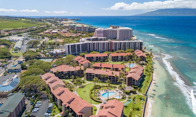 Honokowai Condo | Papakea Oceanview Studio 0 Bedroom Condo by RedAwning