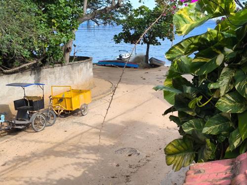 Porto da Madama House | Paqueta · Paquetá 2 quartos - AC , Wi-Fi e Churrasqueira!