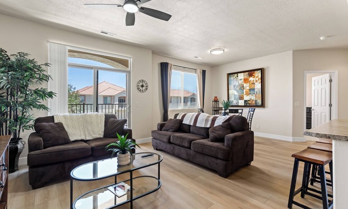 Mesquite Condo | Par Paradise by Mesquite Vacation Rentals with Views of the Fairways and $510 in free daily activities