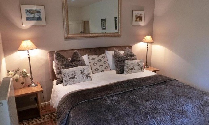Biggleswade Hotel | Paradise Corner Hotel