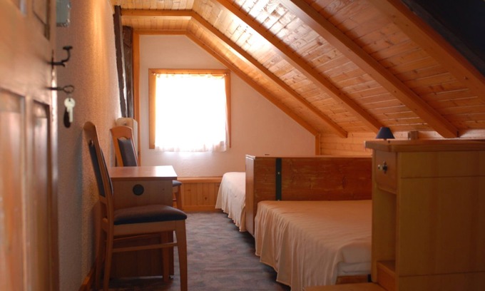 Idrija Apartment | Paradise for hikers. Family friendly.