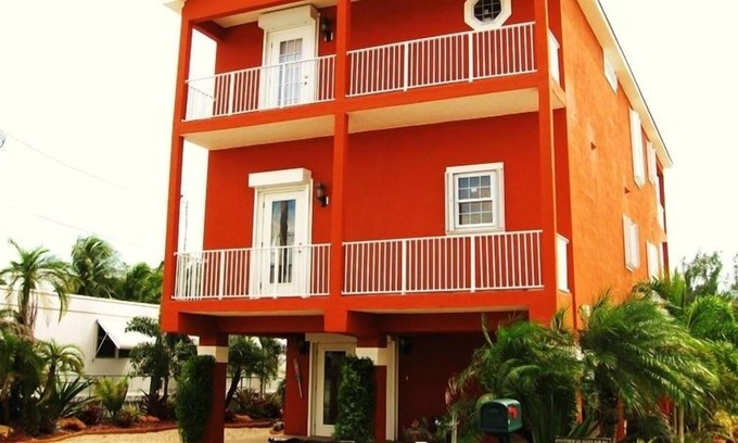 Key Largo Village House | PARADISE HOME AWAY FROM HOME!!
