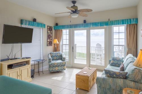 Hatteras Apartment | Paradise Penthouse 813 #301DS-H