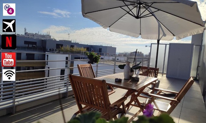 Bagneux Apartment | Parc EXPO prte d'orléans ORLY CDG Terrasse parking