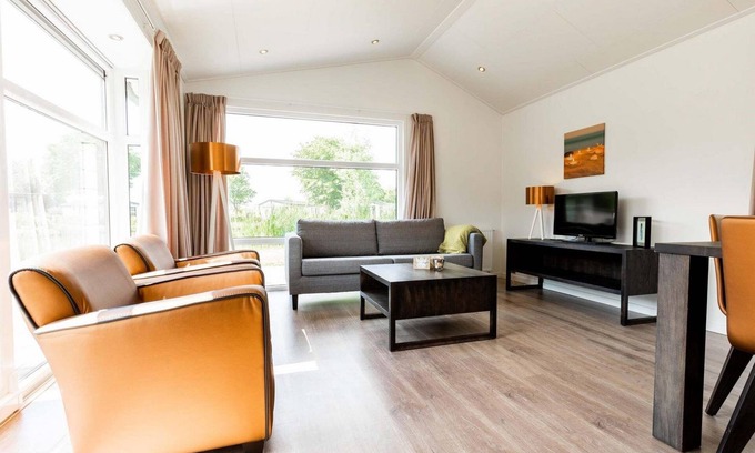 Ede Ski Chalet | ✓ Parel at Recreatiepark 't Gelloo ✓ Holiday home for 5 persons ✓ Located in Ede (Gelderland) ✓ Holiday park on the Veluwe ✓ Book directly through the park