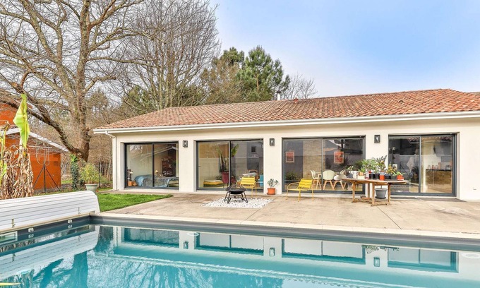 Parentis-en-Born House | Parentis en Born Superb villa with swimming pool for 8 people