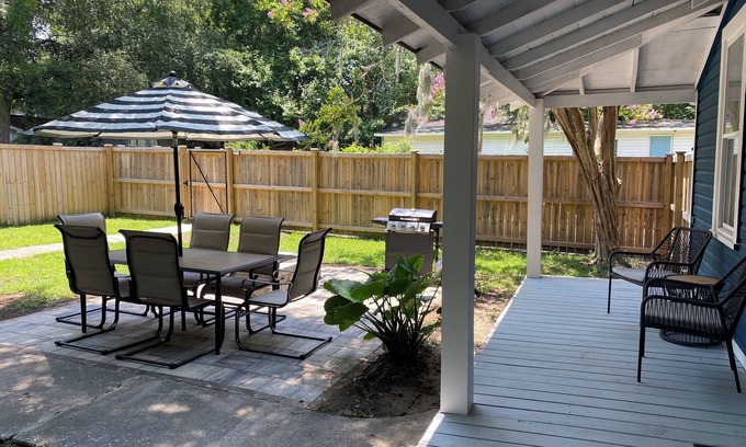 North Charleston House | Park Circle's Blue Ranch -Charleston-