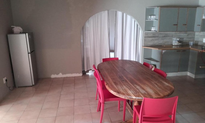 Piet Retief House | Park guesthouse