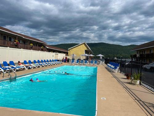 Lake George Hotel | Park Lane Motel