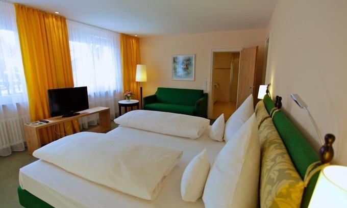 Schluchsee Apartment | Park suite with shower/WC and terrace