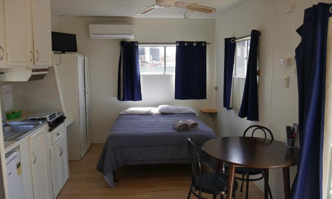 Parkes Other | Parkes Country Cabins
