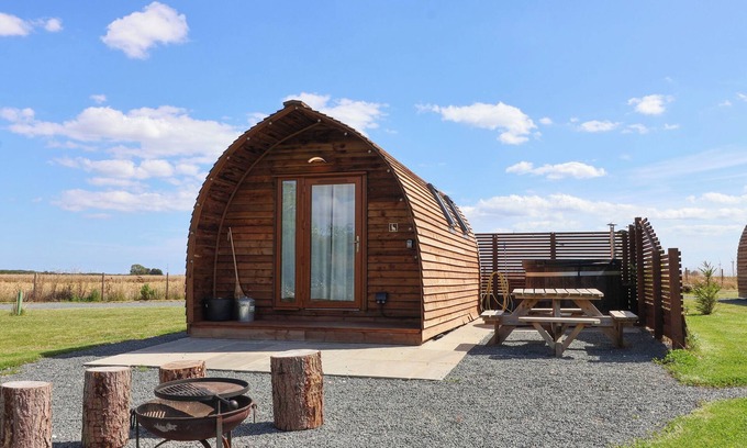 Driffield Cottage | PARLIAMENT, pet friendly, character holiday cottage in Bridlington