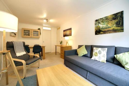 Impington Apartment | Pass the Keys 1BR Modern Beautiful House Pass the Keys