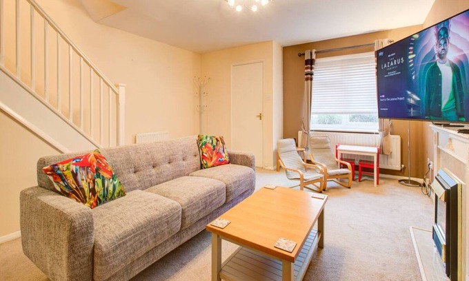 Great Baddow House | Pass the Keys | Comfortable house in Chelmsford