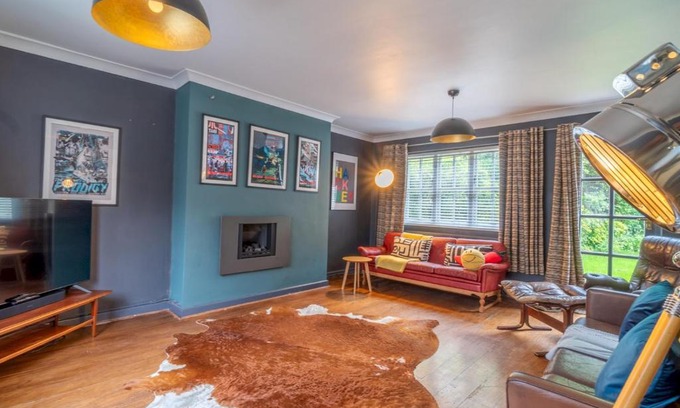 Wilford House | Pass the Keys Cozy 3-Bed Home with Garden Perfect for Relaxing Getaways