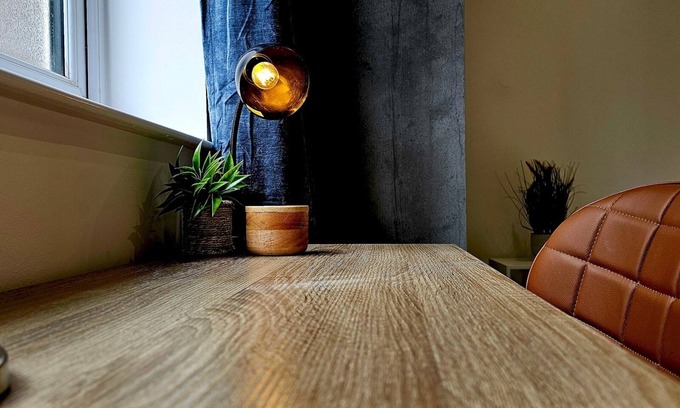Madeley Apartment | Pass the Keys | Flat 3 · Stylish Modern Apt with Patio