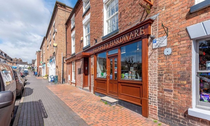 Broseley Apartment | Pass the Keys | Hurdley Heights at The Iron House