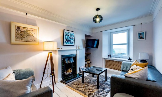 Anstruther House | Pass the Keys Morning Star, 3 Bedrooms & Epic Sea Views