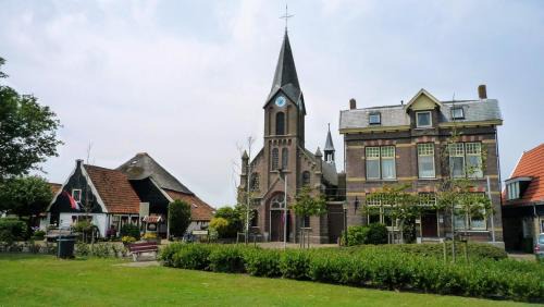 Oudeschild Bed & Breakfast | Pastorie Stella Marie