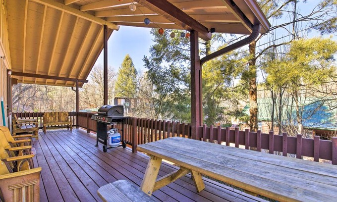 Christopher Creek House | Patio, Grill and Mogollon Rim Views Payson Cabin