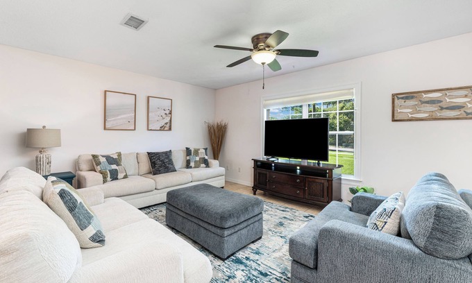 Riviera Beach House | PCB West End! 10 mins from Pier Park/3-miles from 30A