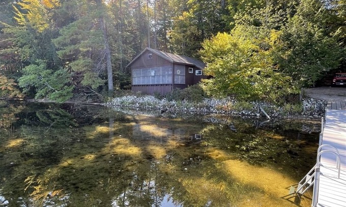 Sebago Villa | PEABODY POND SHOREFRONT