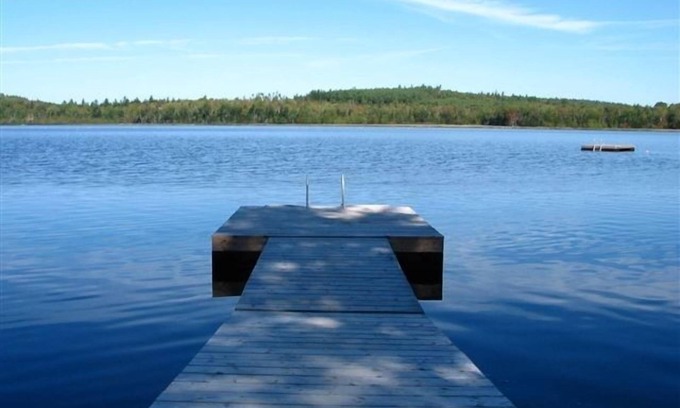 Penobscot House | Peace and Tranquility on Private Pierces Pond