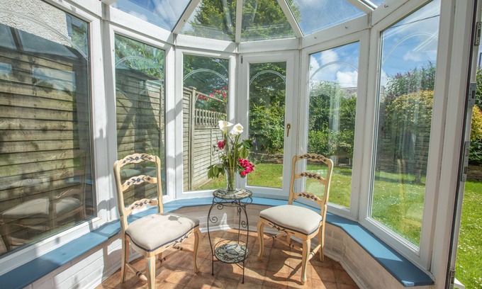 Rock House | Peaceful 2 Bed 2 Bathroom House nr Shops in Rock
