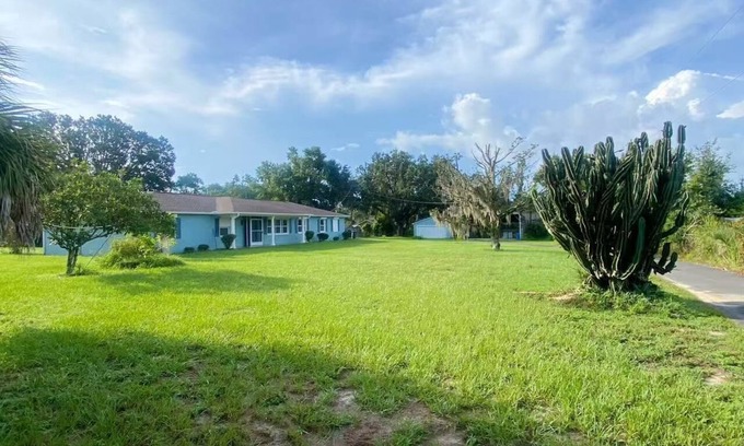 Brandon House | Peaceful and newly home
