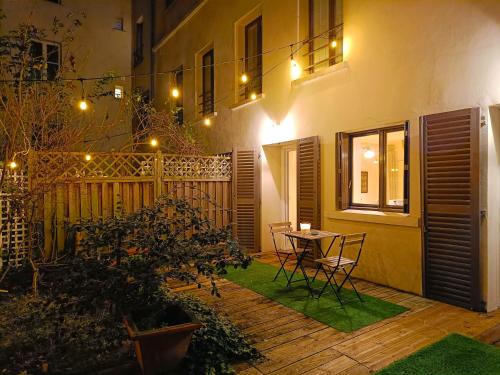 Clichy Apartment | Peaceful apartment with private garden